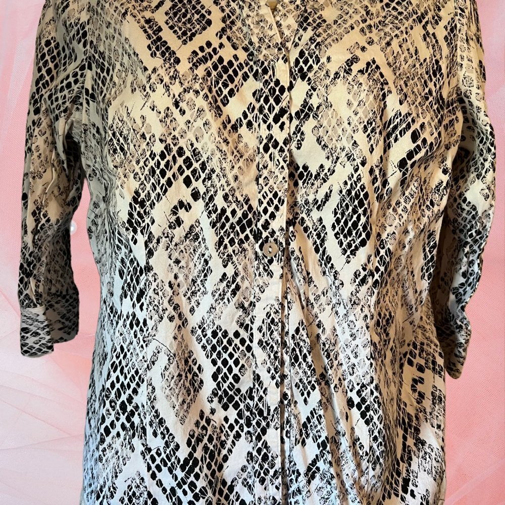 212 Collection Black & White Abstract Print Button Up 3/4 Sleeve Size Medium